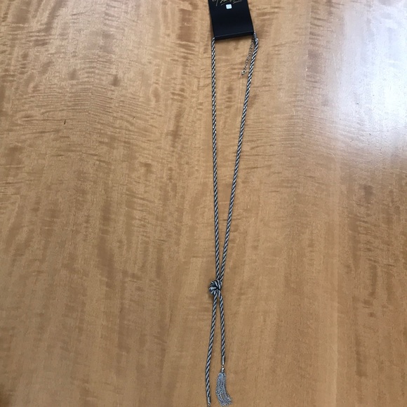 NWT Necklace - Picture 2 of 4